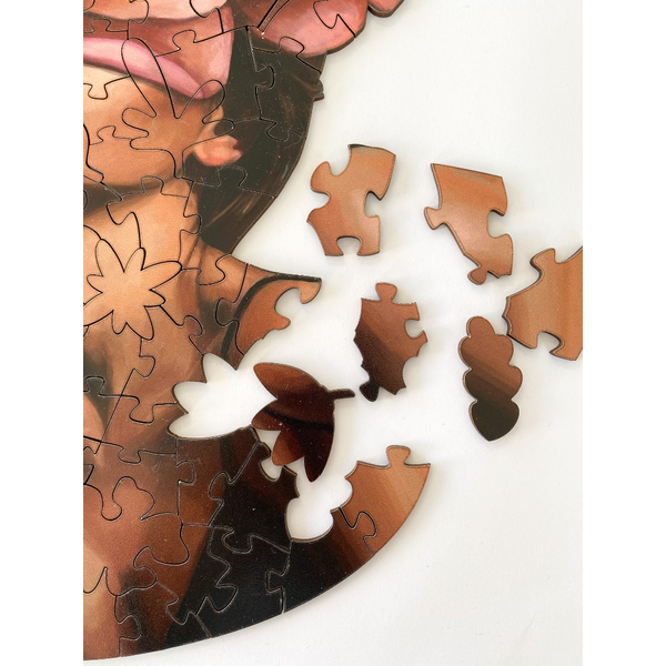 Дерев’яні пазли (281) - Дівчина в квітучих півоніях (Розмір S)