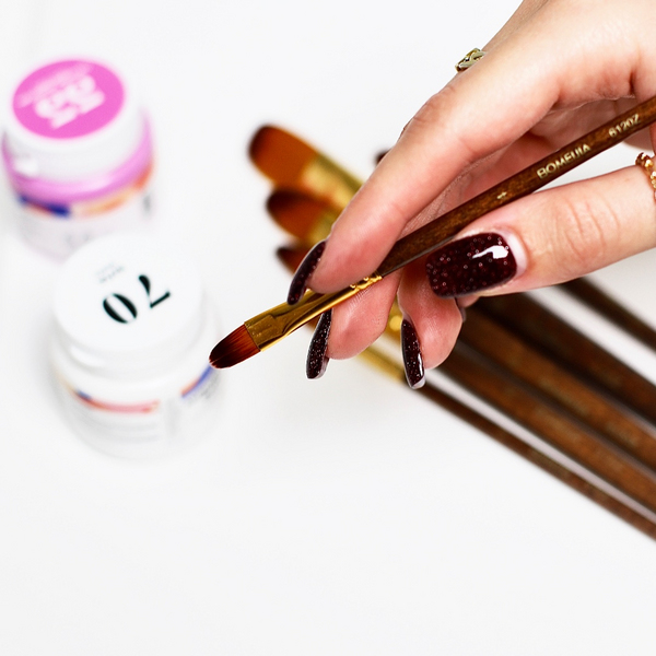 Пензлі для малювання (281) - Набір професійних нейлонових пензликів 6 шт. (коричневі з позолотою)