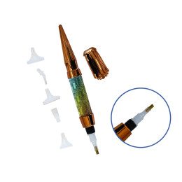 Стилус с дополнительным местом для насадок 