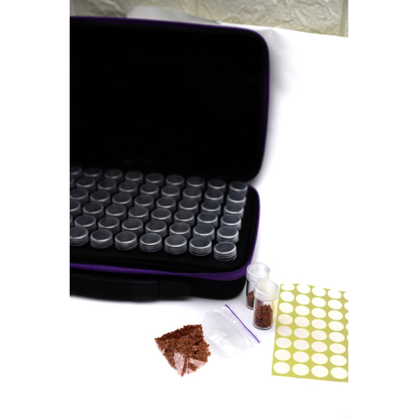 Аксесуари для алмазної мозаїки (281) - Кейс для зберігання камінців (60 комірок) Фіолетовий