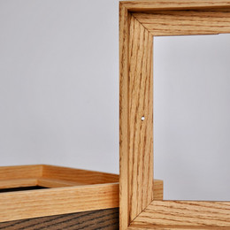 Дубова рама для декоративного панно