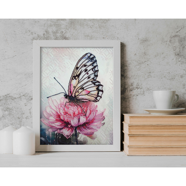 Набори для вишивки бісером - Пелюстковий сон