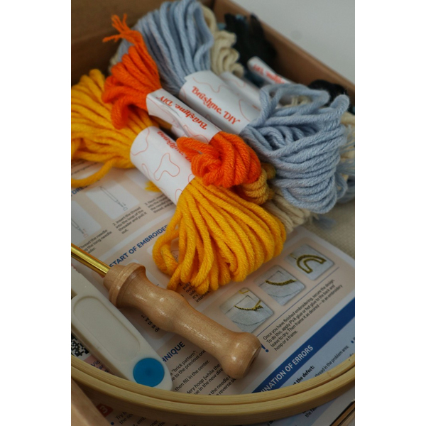 Набір для килимової вишивки - Набір для створення килимової вишивки 