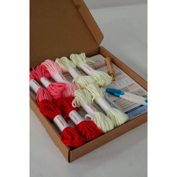 Набір для килимової вишивки - Набір для створення килимової вишивки 